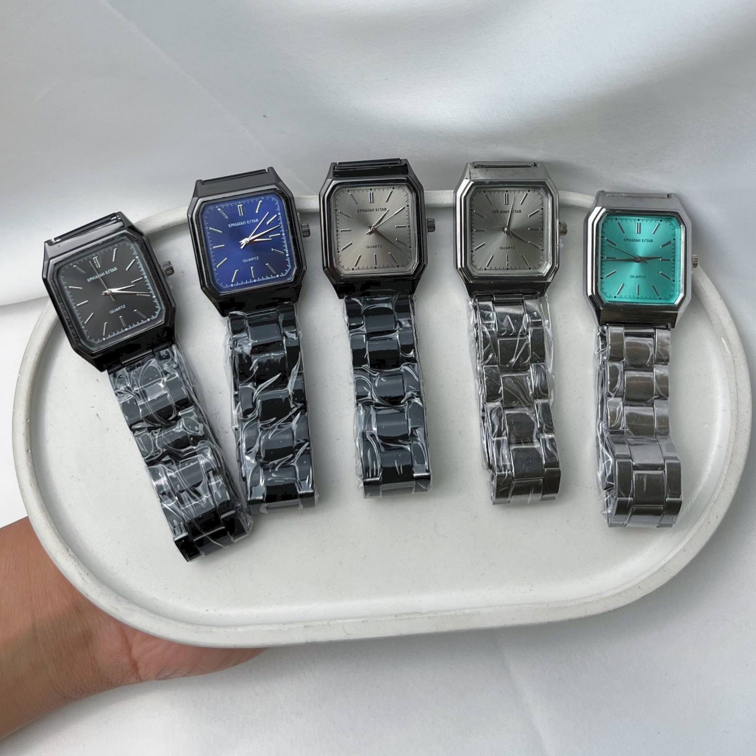 photo-output ساعت مربعی کواتزر مردانه - تصویر 1